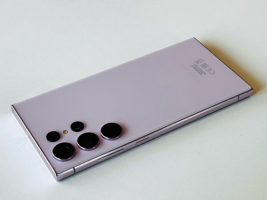 НОВ! Samsung Galaxy S23 Ultra 256GB Гаранция 6 месеца