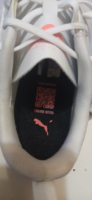 Puma ,crampoane pentru fotbal