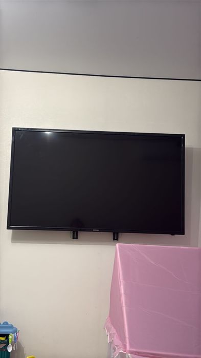 Продам телевизор