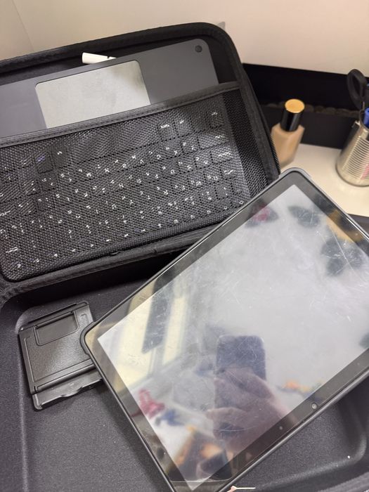 продам планшет состояния хороший