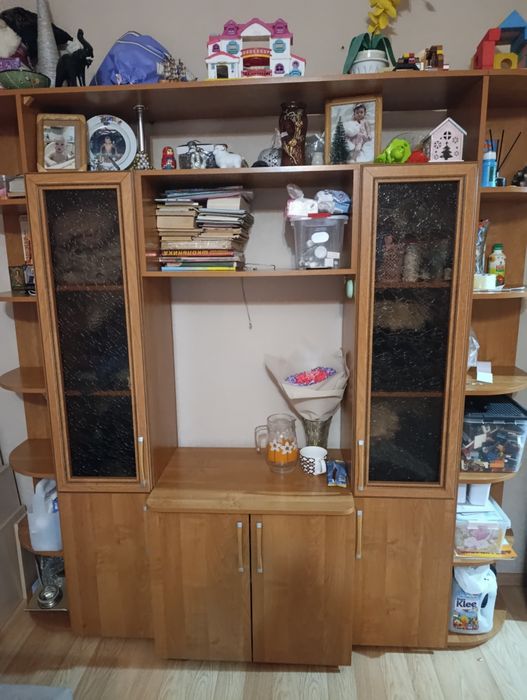 Продам мебель стенку