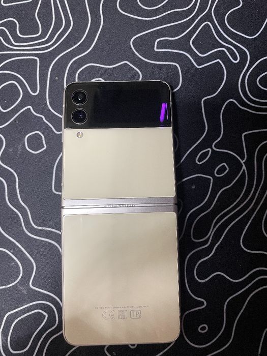 Samsung Z flip 3