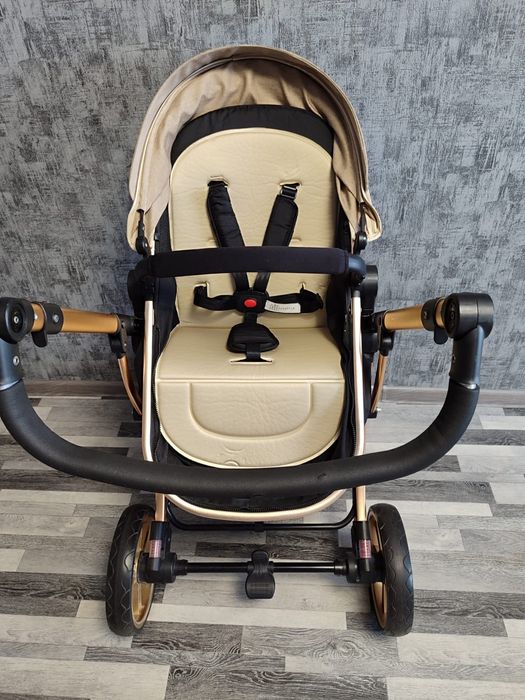 Продам детскую коляску