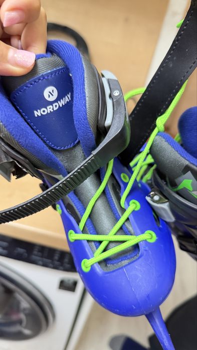 Продам коньки в хорошем состояний