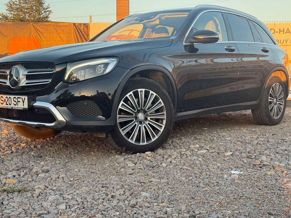 Mercedes-Benz GLC Garanție , Km Reali , Rate , Avans Zero , Factura.