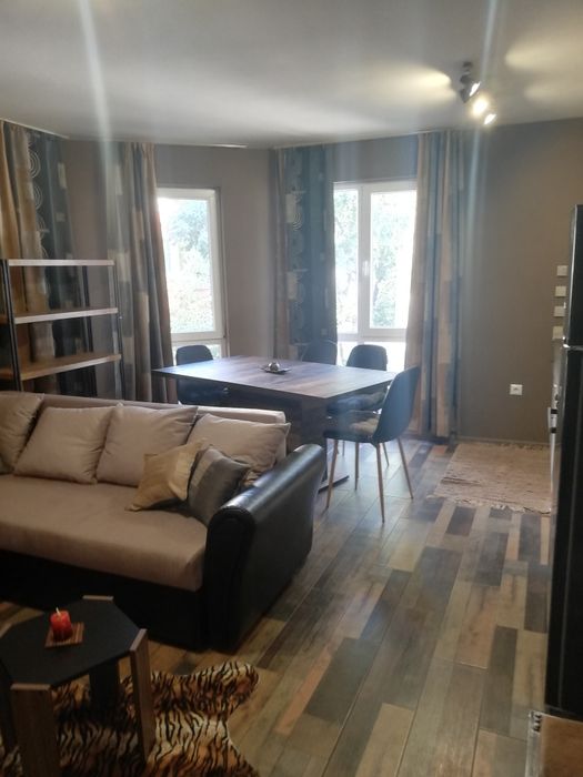 Дава се под наем Двустаен апартамент в Варна, Бриз - 56 кв.м за 408 € - Снимка #3