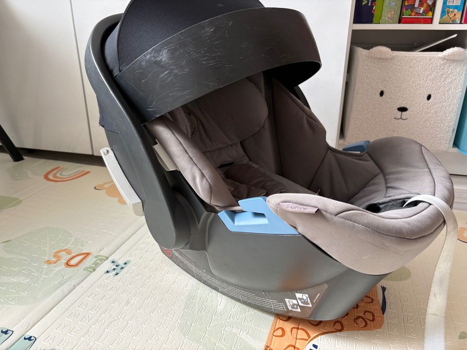 Столче за кола Cybex Aton 5