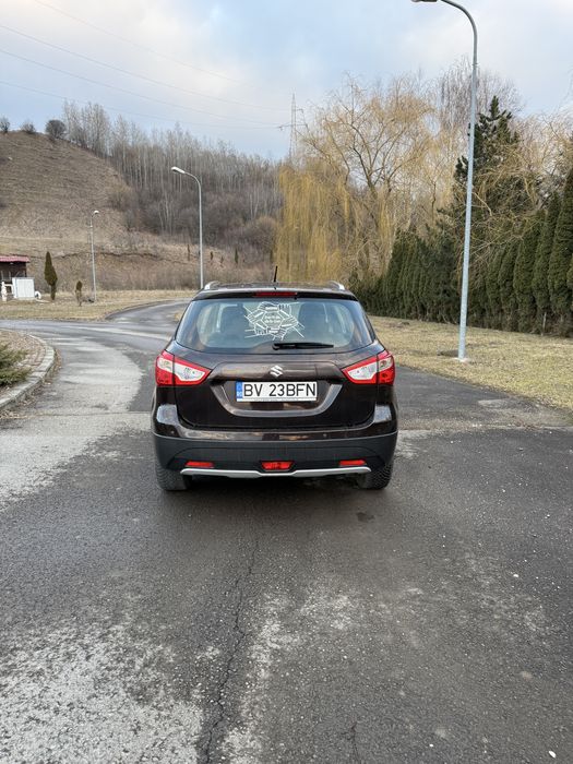 Suzuki SX4 S-CROSS
