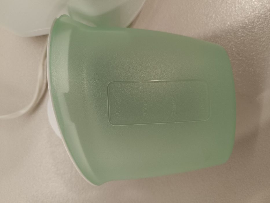 Соковыжималка Philips HR 1821