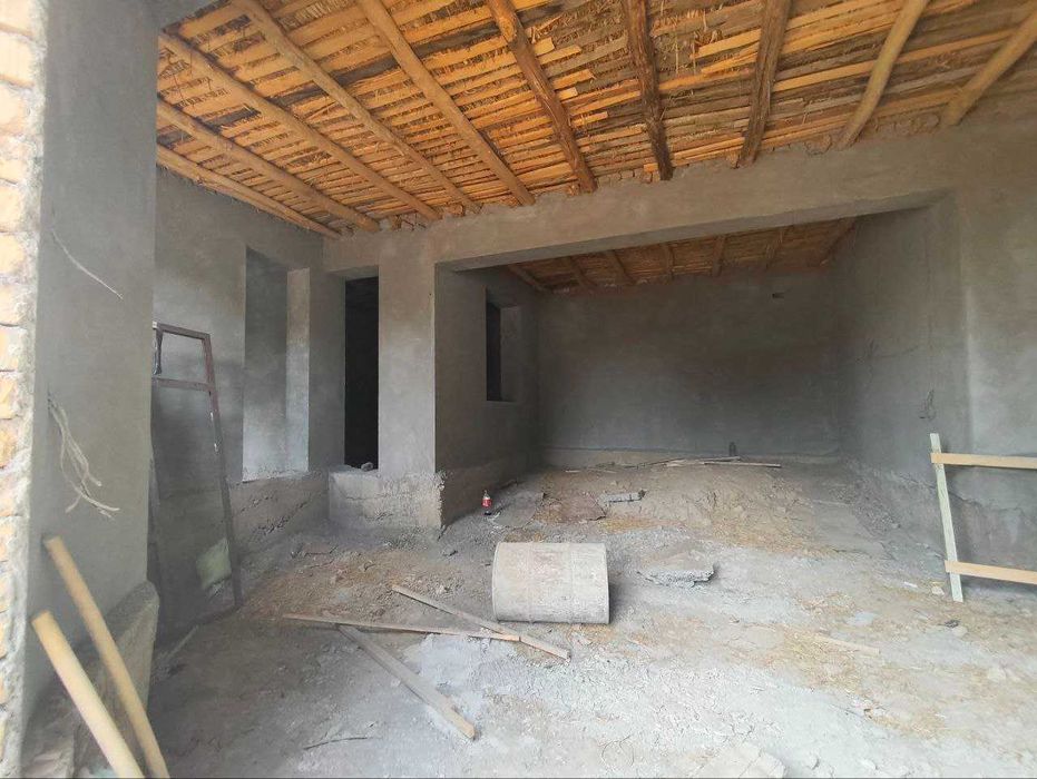 Уй Зангиота Зиёратгохи якинида 4,5 сотих