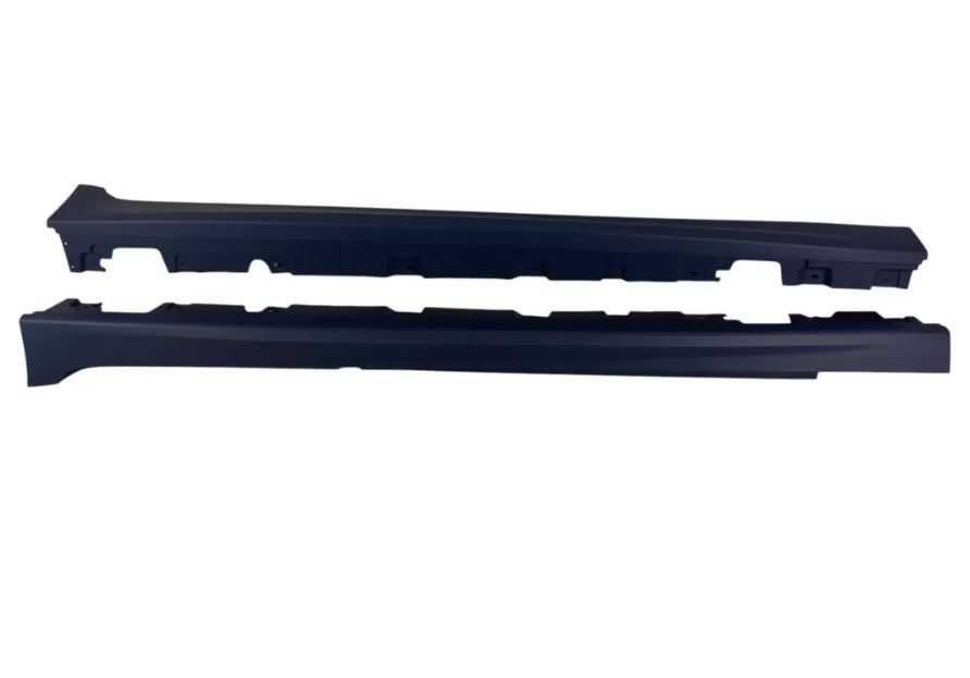 Body Kit за BMW F10 2010+ M5 Дизайн с отвори за халогени