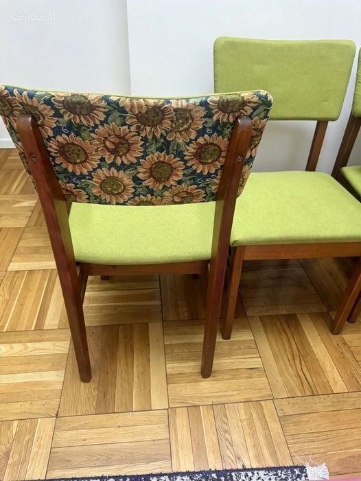 Стулья 5 штук все за 30000
