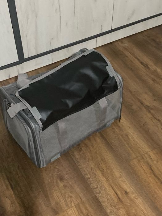 Переноска для животных на колесиках