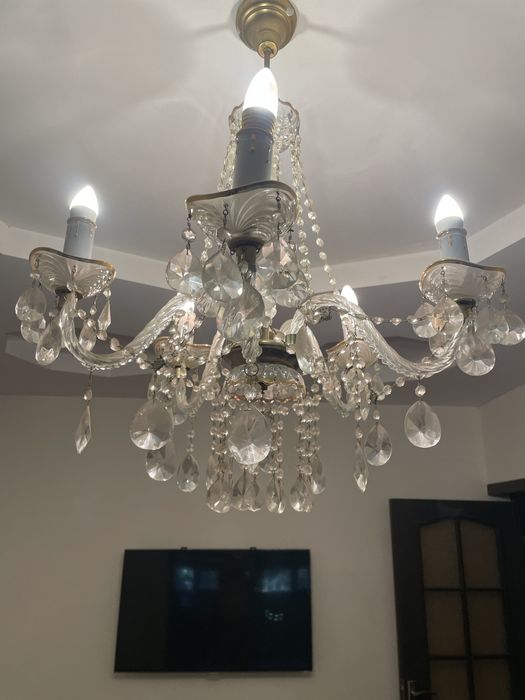 Люстра 5ти рожковая