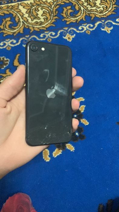 Айфон ce работает