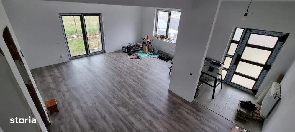 Casa tip Duplex 100mp la E60 in Gilau