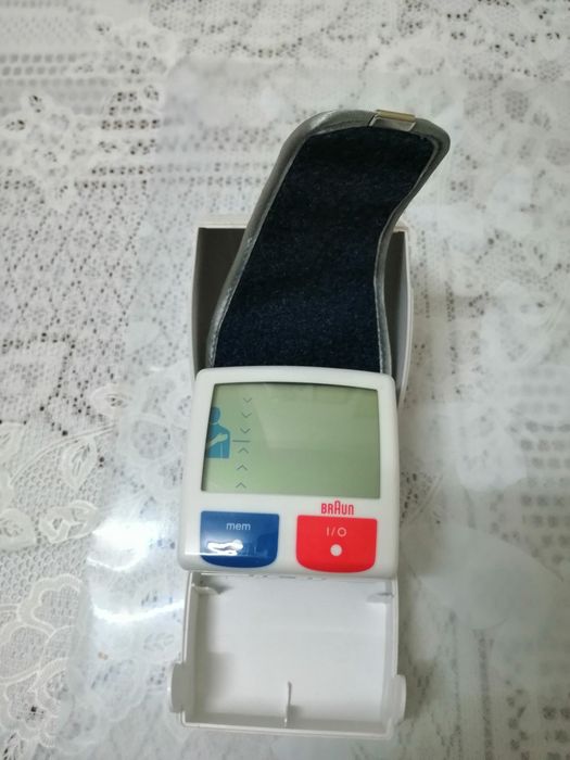 Aparat Braun pentru măsurarea tensiunii