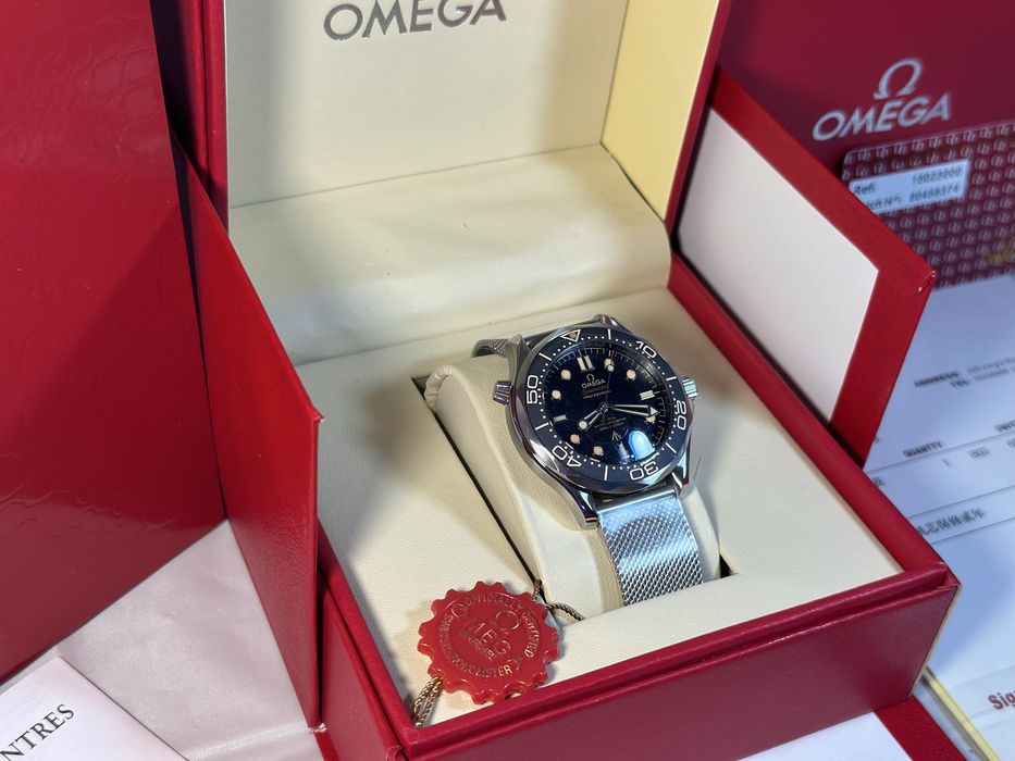Omega Seamaster Diver 300m “James Bond 007” 42 mm
