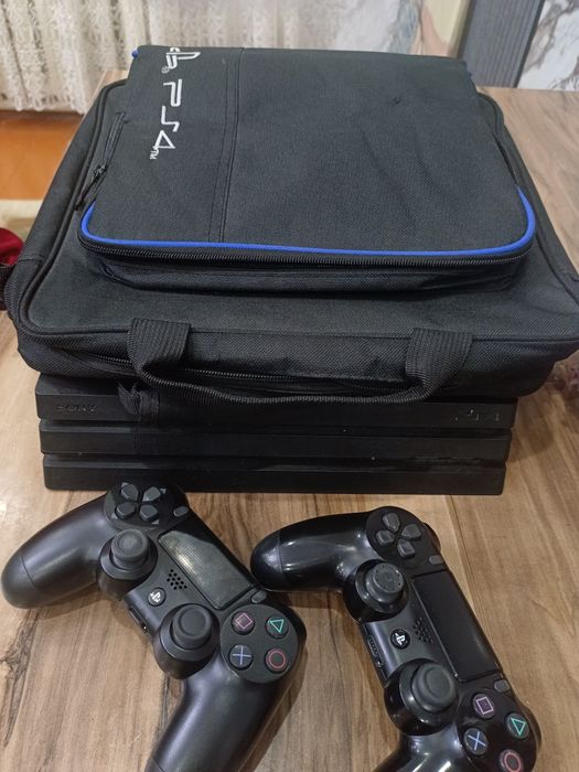Плайстейшен 4 PRO 1 терабайт
