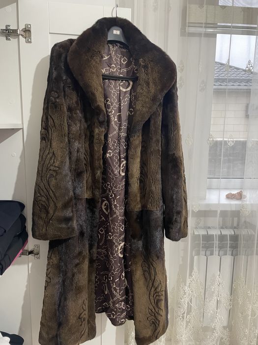 Шуба норка куплено в Италии