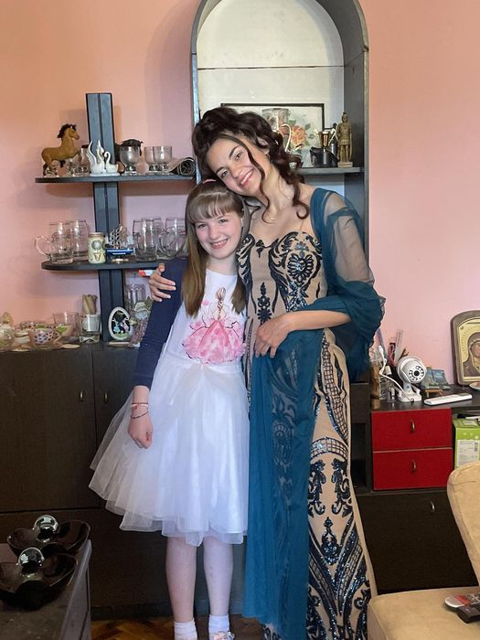 Бална рокля в перфектно състояние