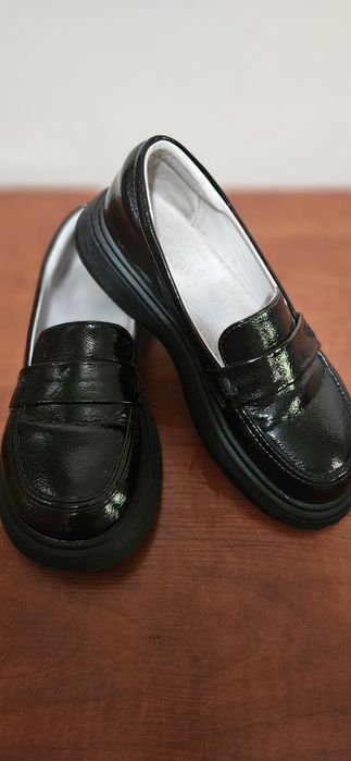 Лоферы futurino 32 р