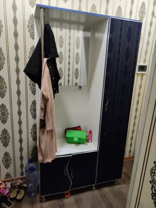 Sharq 1 tomonda 1 xonali uy sotiladi