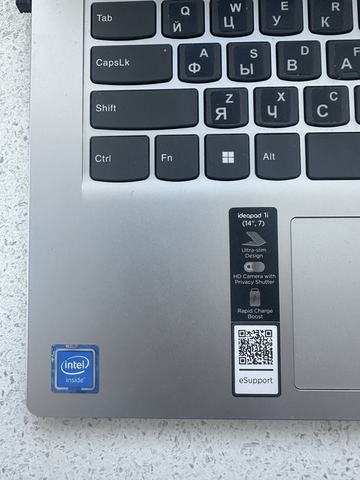 Lenovo 14  / 4 Гб / SSD 128 Гб /