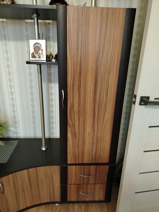 Продам стенку-горку