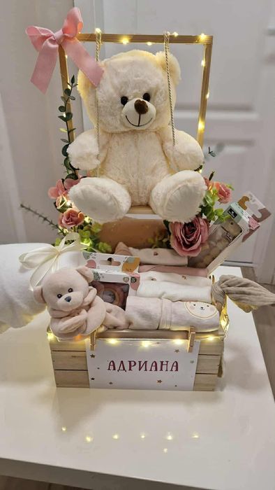 Подарък за бебе и мама