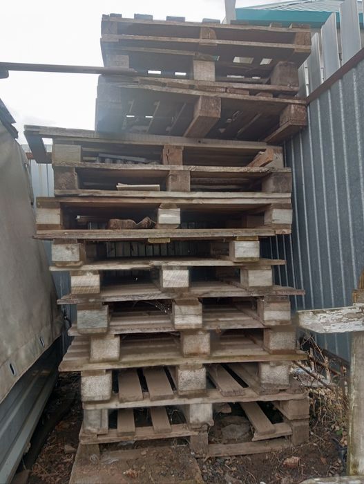 Продам поддоны б/у