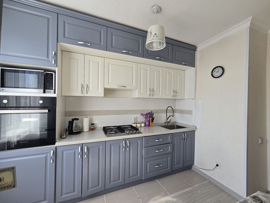 Продам 2 х комнатну квартиру