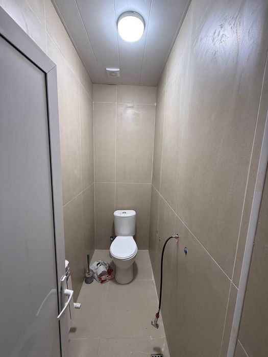 Ховли уй жой сотилади