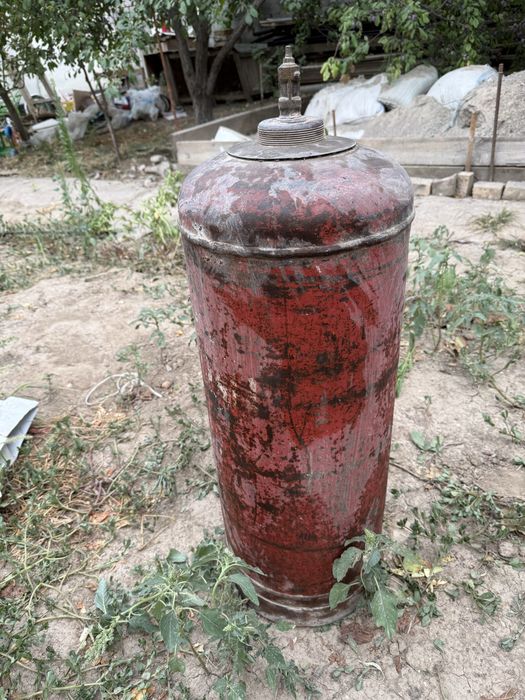 Газовый баллон большой