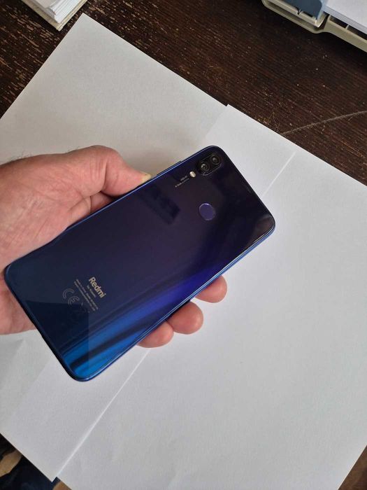 Продавам Xiaomi Redmi Note 7