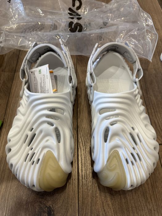 новые кроксы crocs