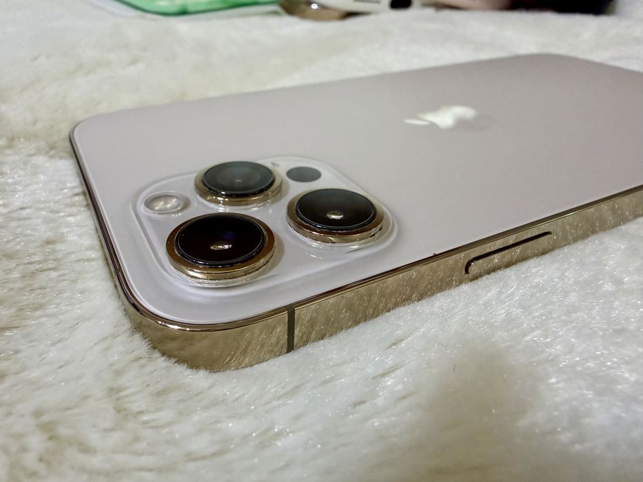 Айфон 12 про макс 256г