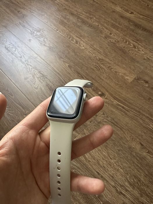 Apple Watch Series 5 (40mm)