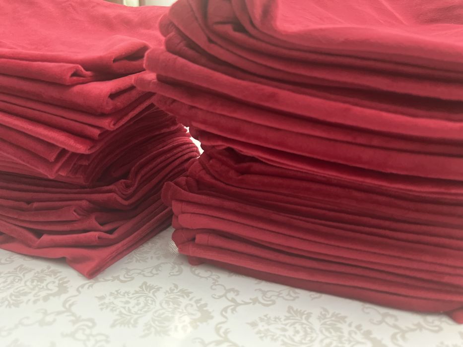 Сервировочные салфетки бархатные