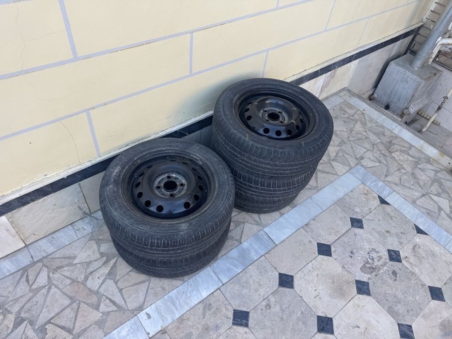 Диска балон яхши холатда дискаси зур холатда 5та сакадиска балон бор