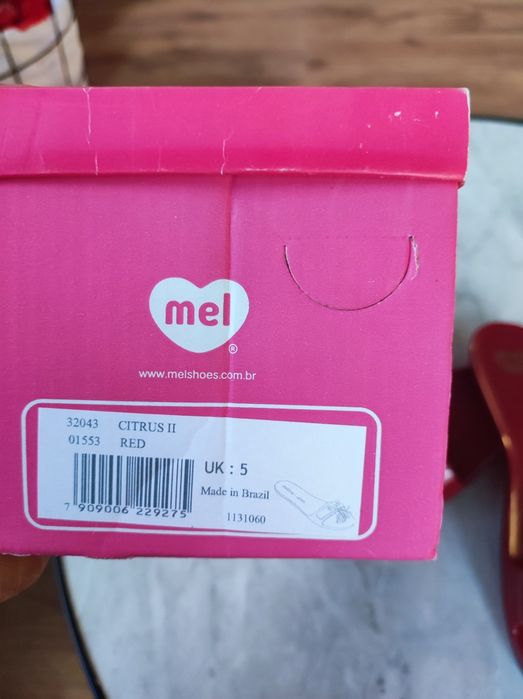 Papuci cauciuc parfumat Melissa mărimea 38