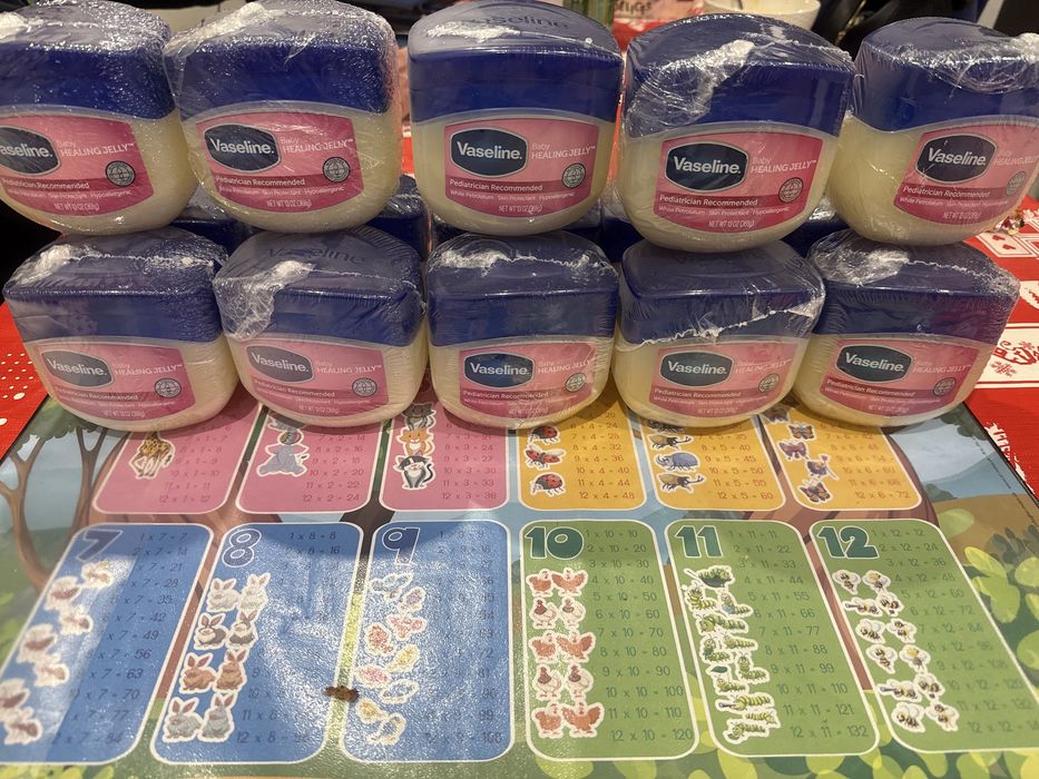 Вазелин Vaseline , нови