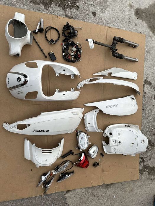 Скутери на ЧАСТИ--( Lambreta 125N,Fiddle lll, Simpsons ST)