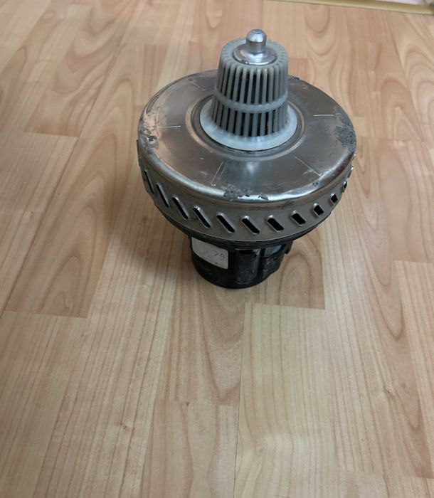 Запчасти на пылесос Aura Roboclean