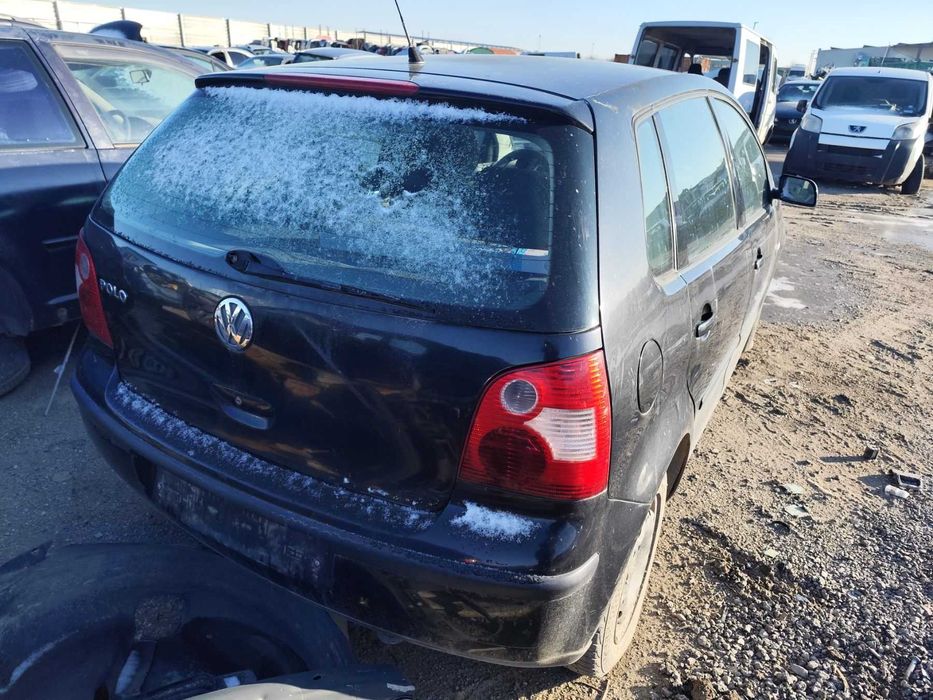 VW Polo 1.2 - 64к.с  - 2002г. на части