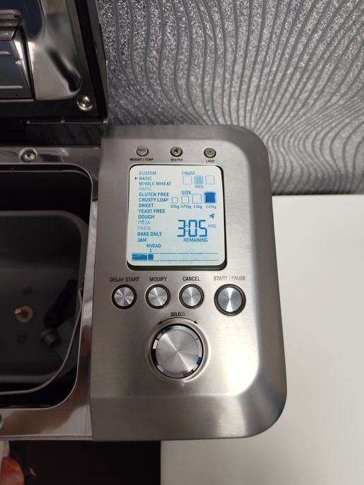 Новая хлебопечь BORK X800