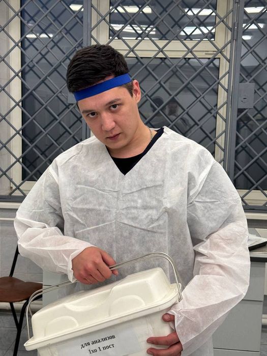 Ваше Здоровье в Надежных Руках: Профессиональный Мед Уход на Дому