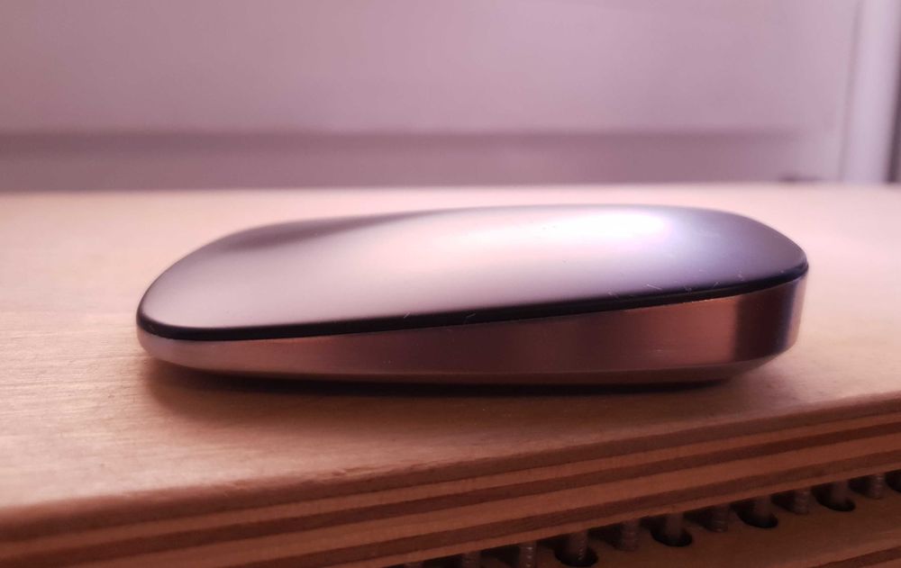 Ультратонкая сенсорная мышь Logitech T630 для Windows