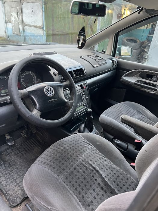 Продам Volkswagen Sharan 2002