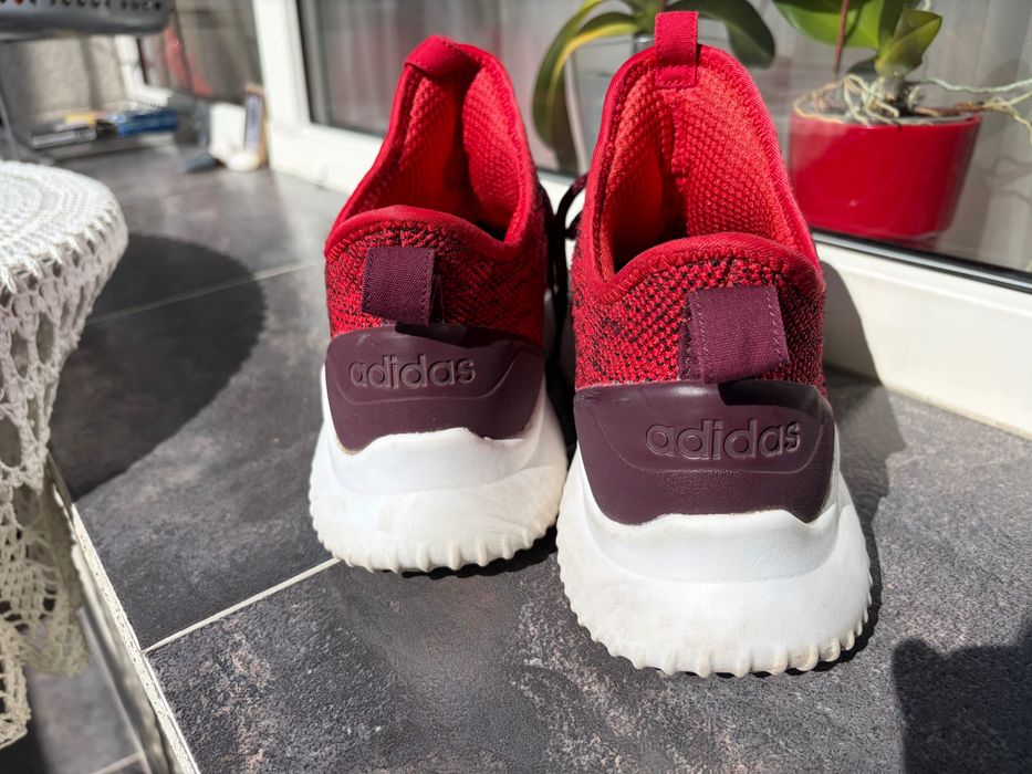 Червени маратонки Adidas Cloudfoam 42 2/3